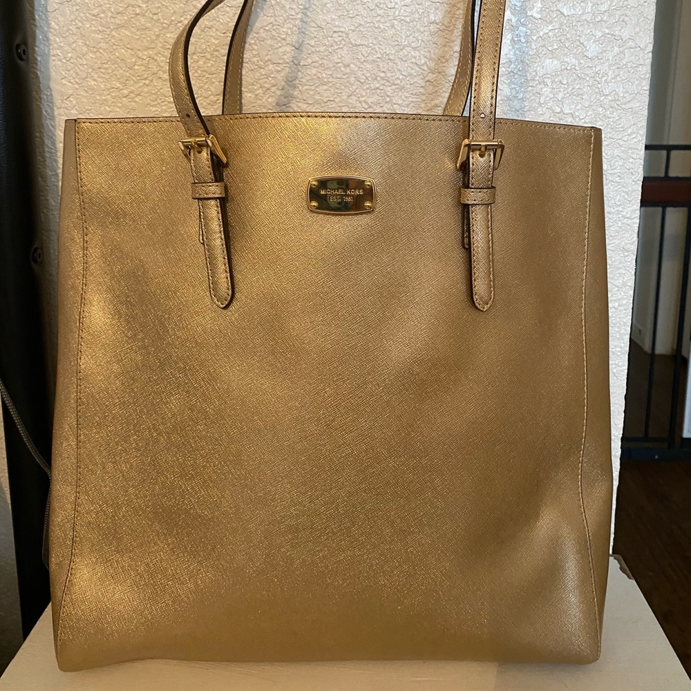 Michael Kors Tote